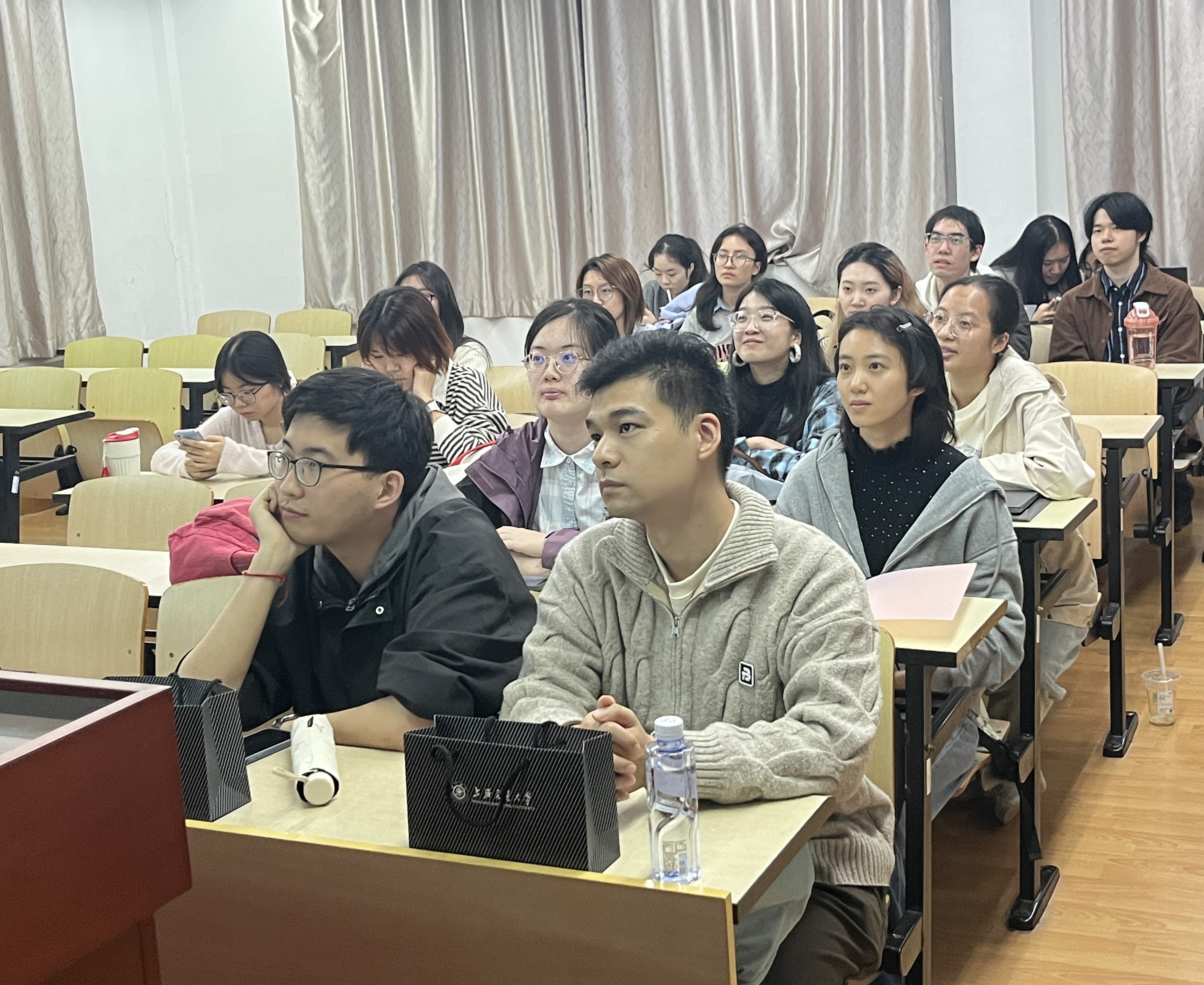 1731719554846330.jpg 1731719554846330.jpg