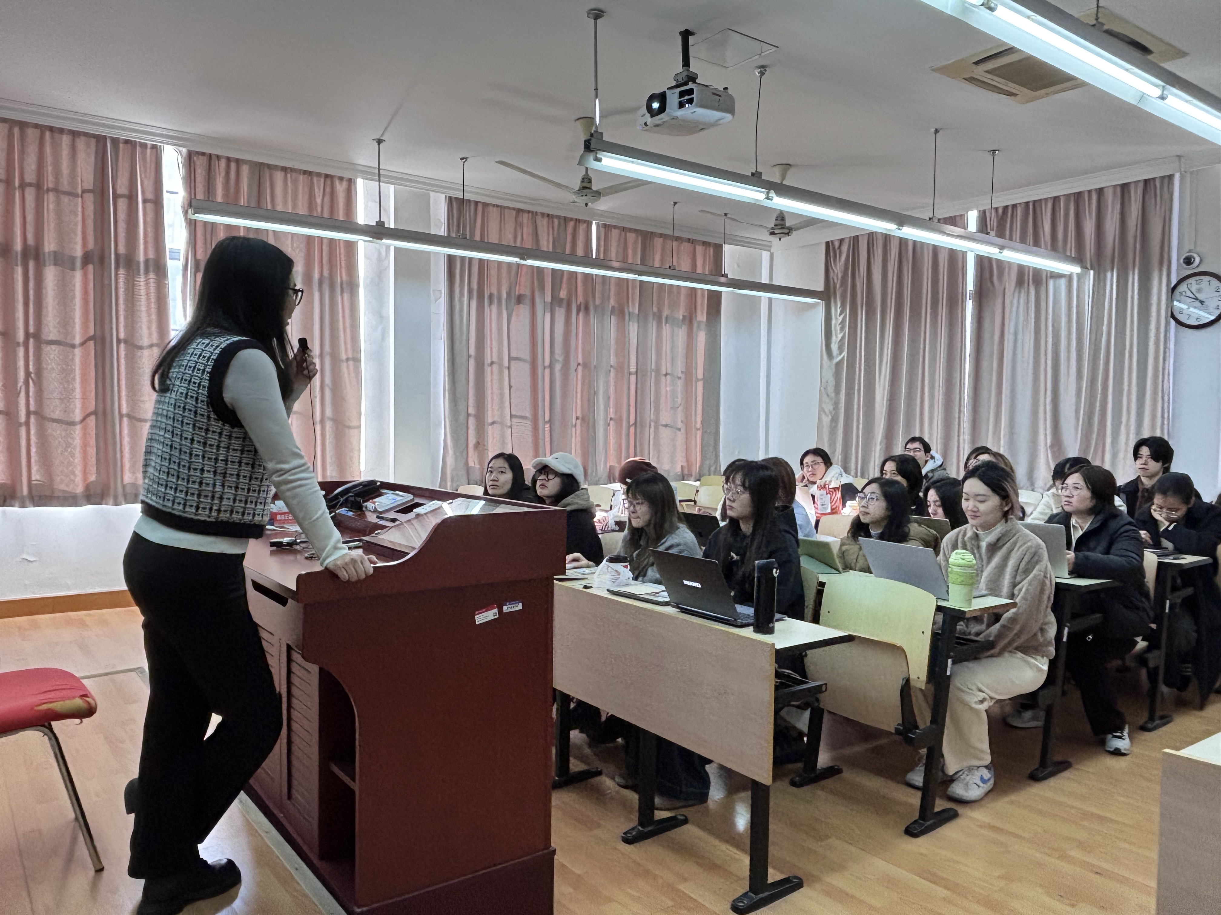 1735874338720605.jpg 1735874338720605.jpg